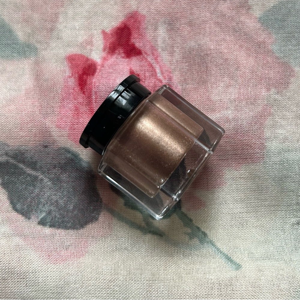 🧙‍♀️ Rituel de Fille Ash & Ember Eye Soot - Half Light